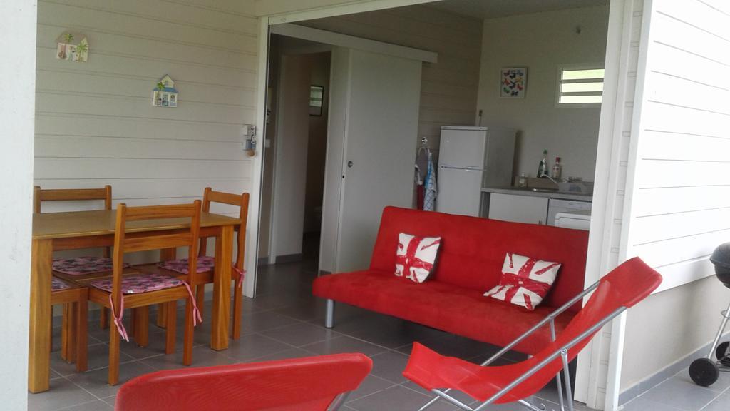 Bungalow Le Manikou Le Robert Exteriör bild